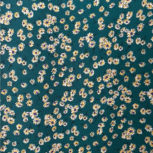 SHEIN dresses - Picture 3 of 5